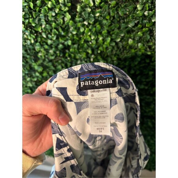 Patagonia Wavefarer Board Shorts Size 34 Blue Swim Trunk Unlined - Picture 4 of 4